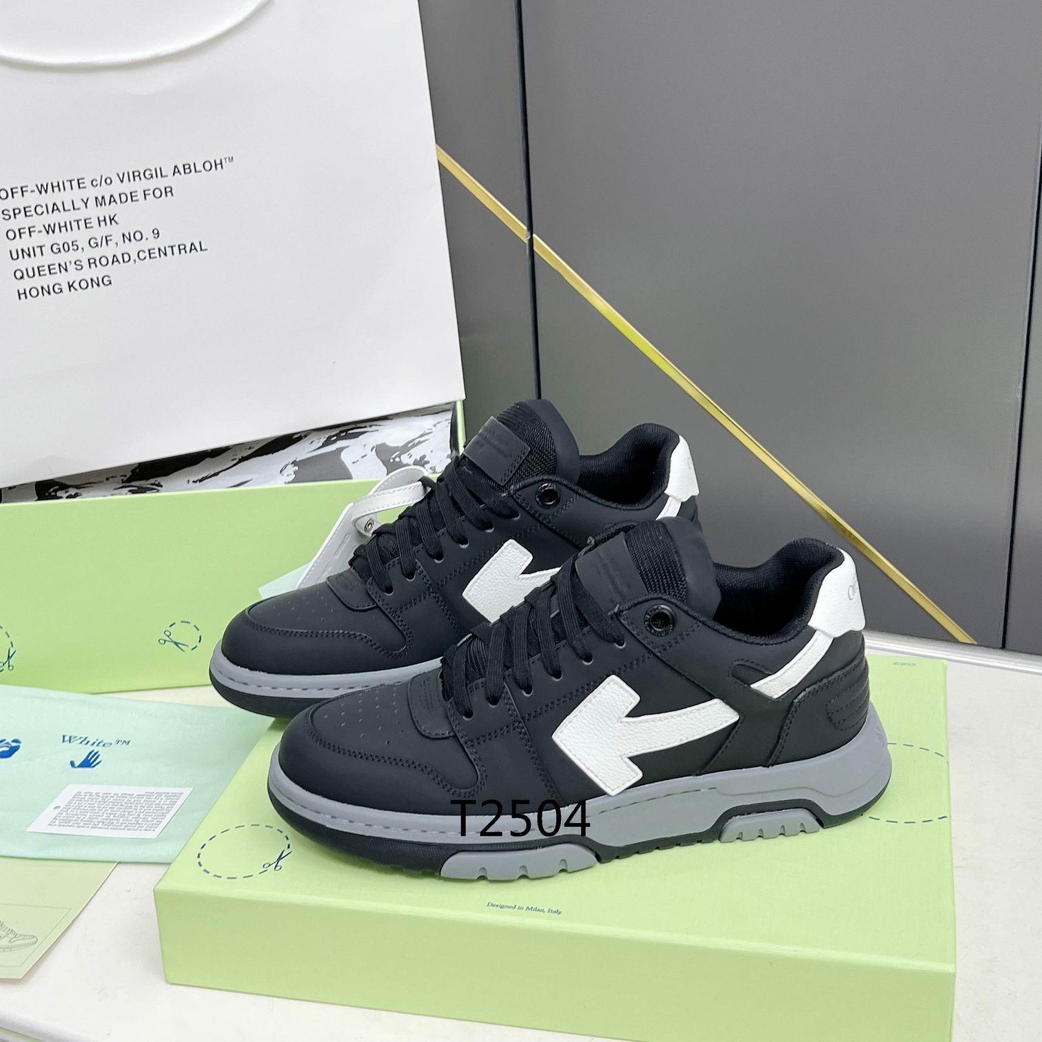 Off White sz38-46 h0503